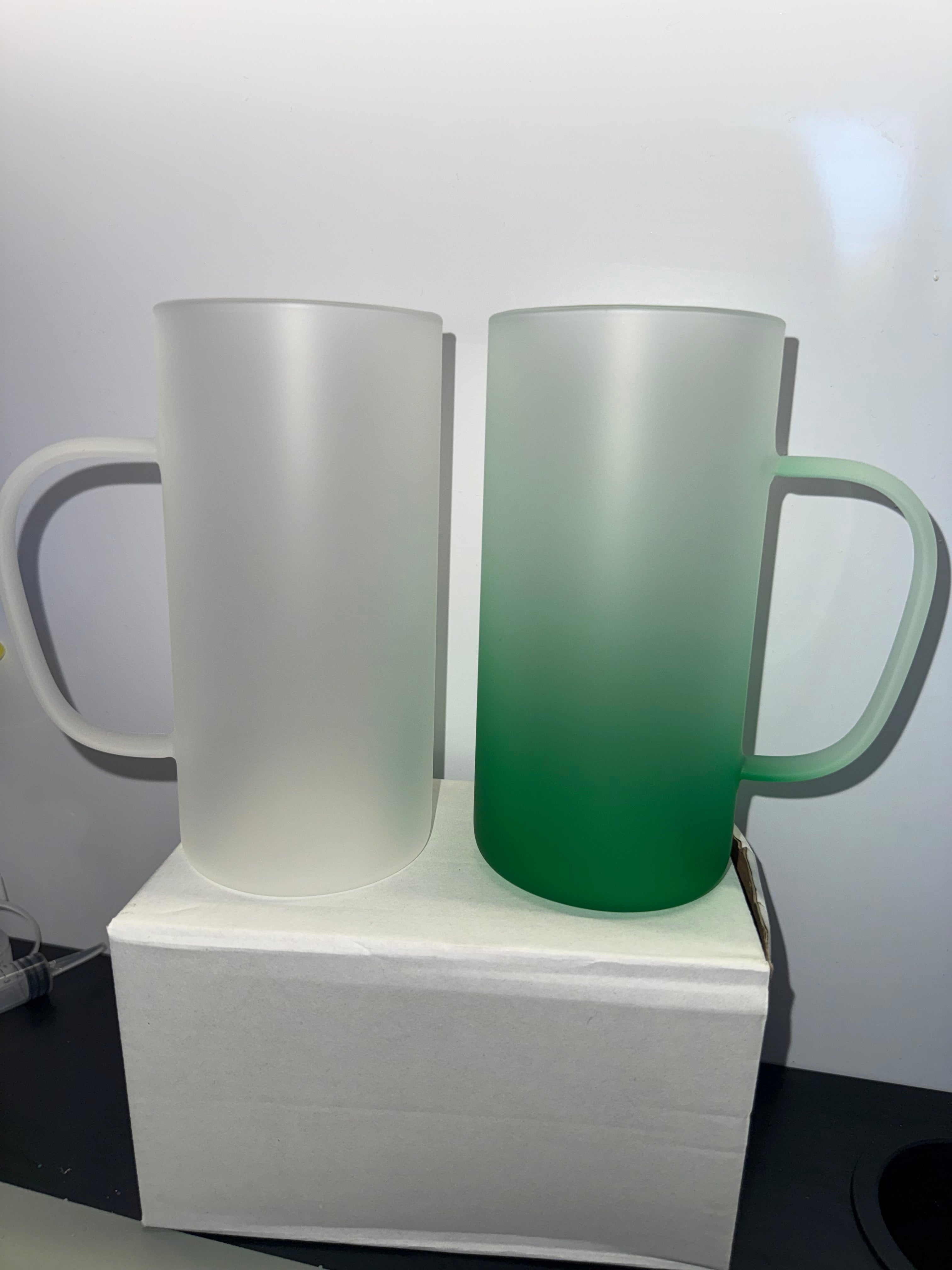 22oz Frosted Glass Mug