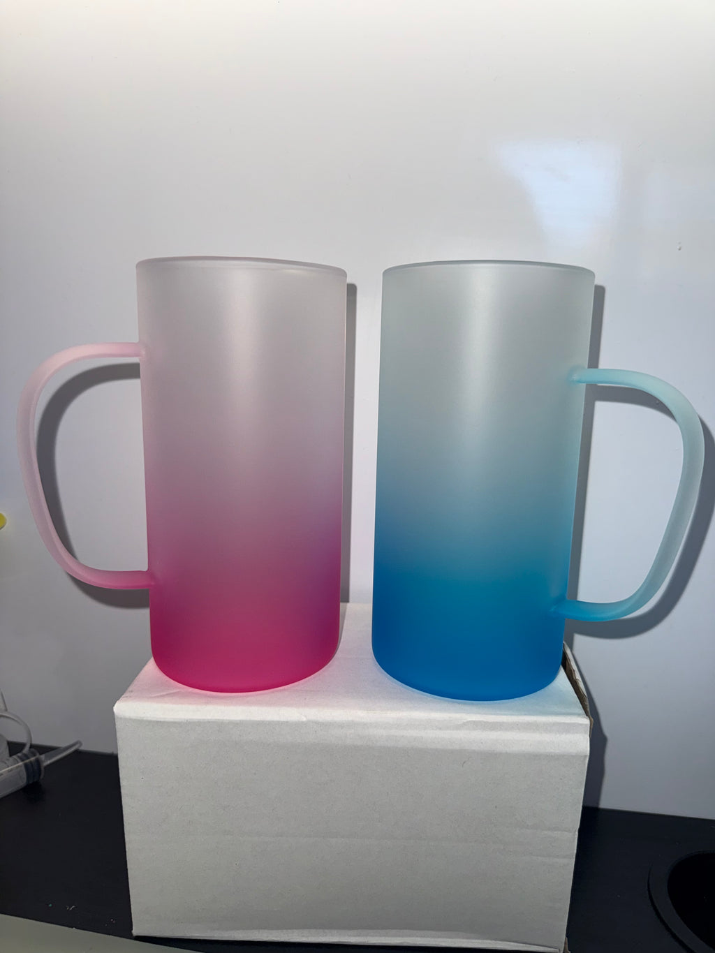 22oz Frosted Glass Mug