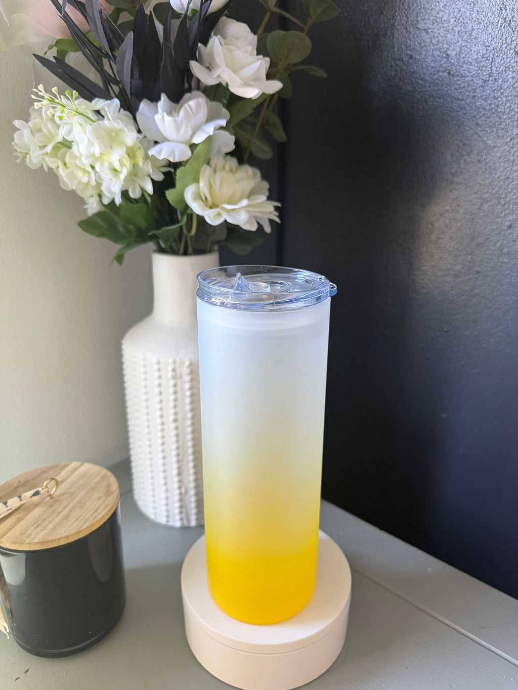 750ml Frosted Glass Ombré Tumbler