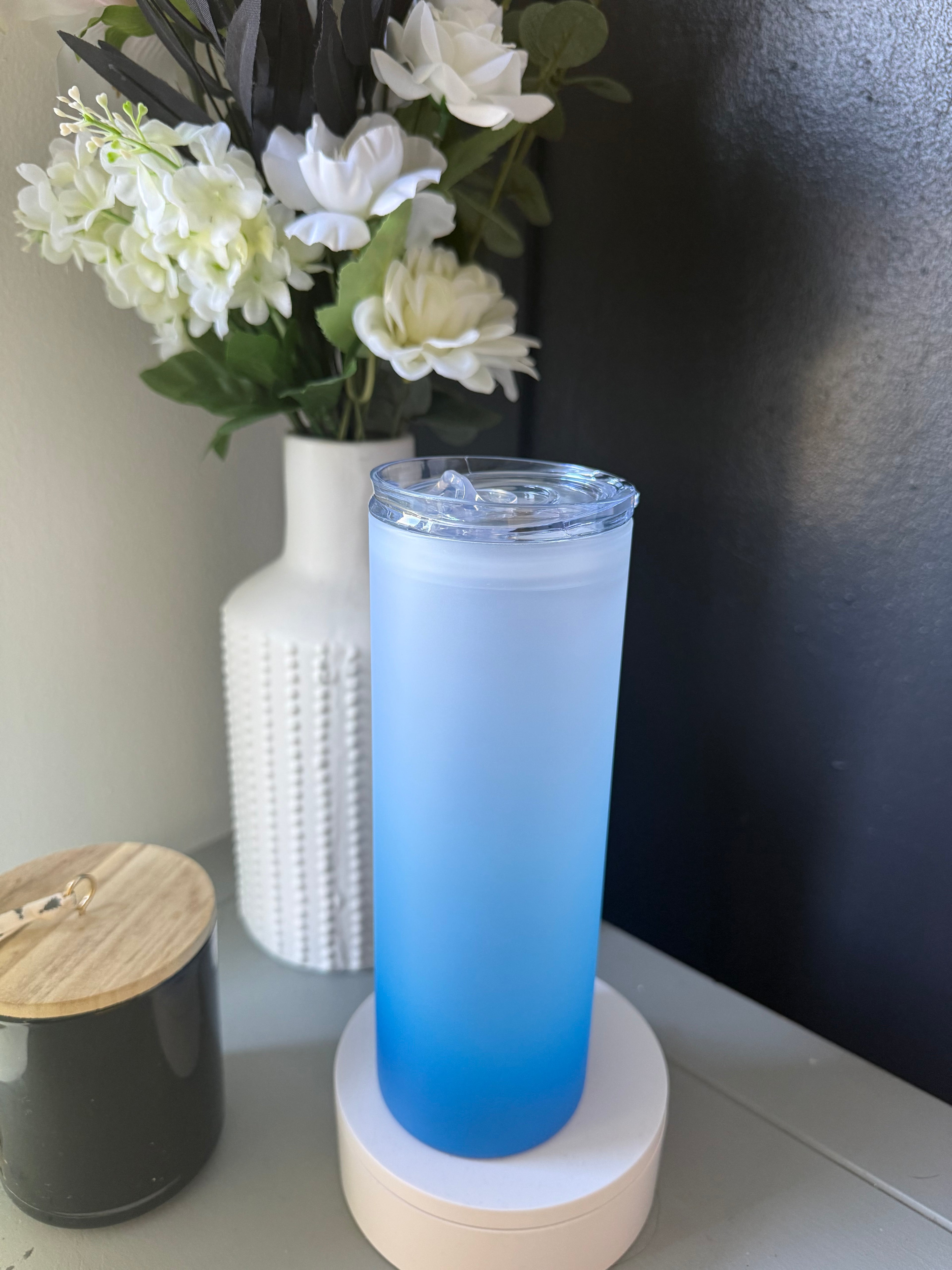 750ml Frosted Glass Ombré Tumbler